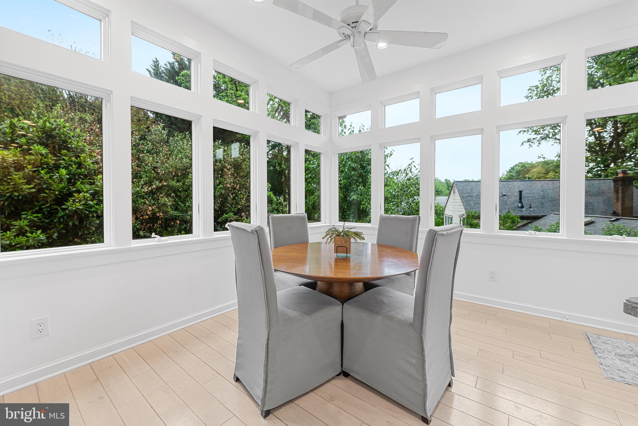 9212 WILLOW POND LANE