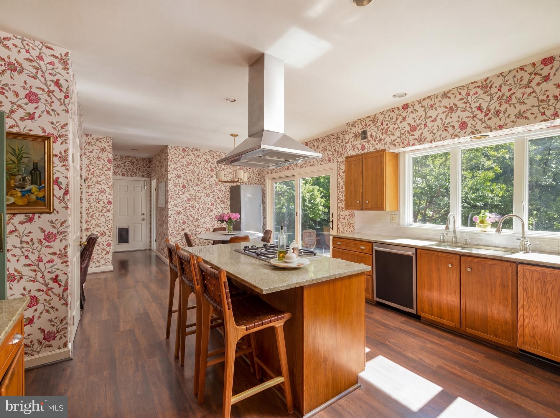 9205 PEGASUS COURT