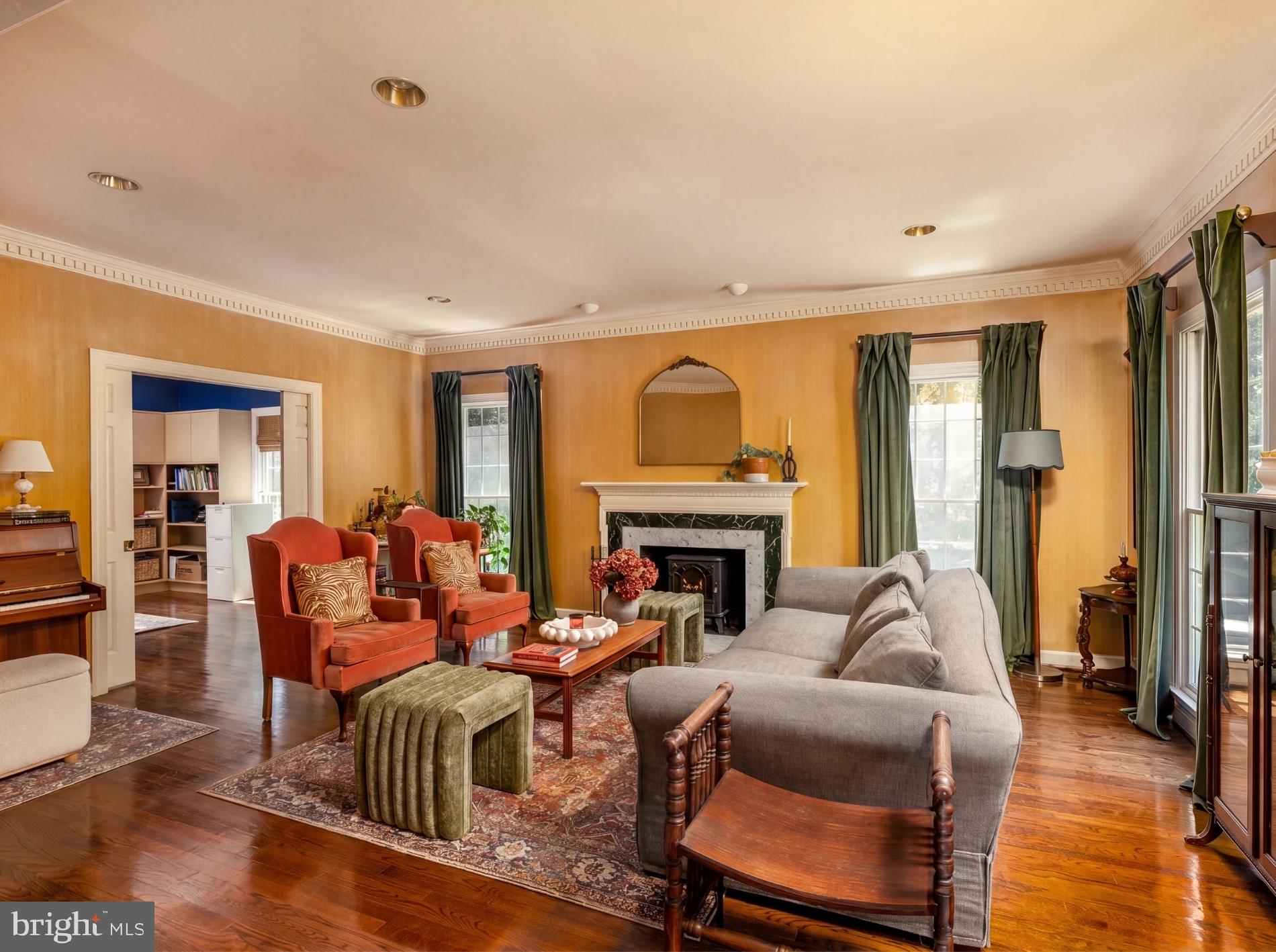9205 PEGASUS COURT