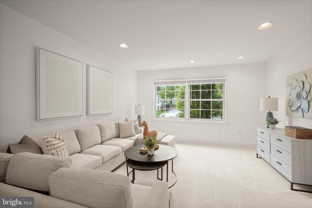 12912 STALLION COURT