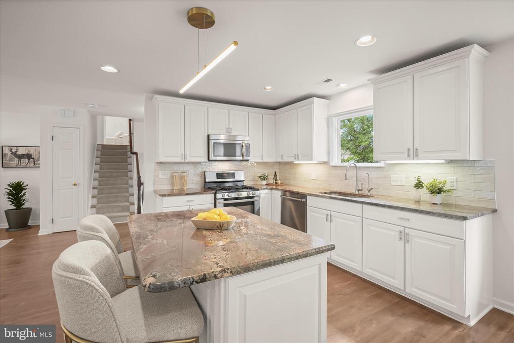 12912 STALLION COURT