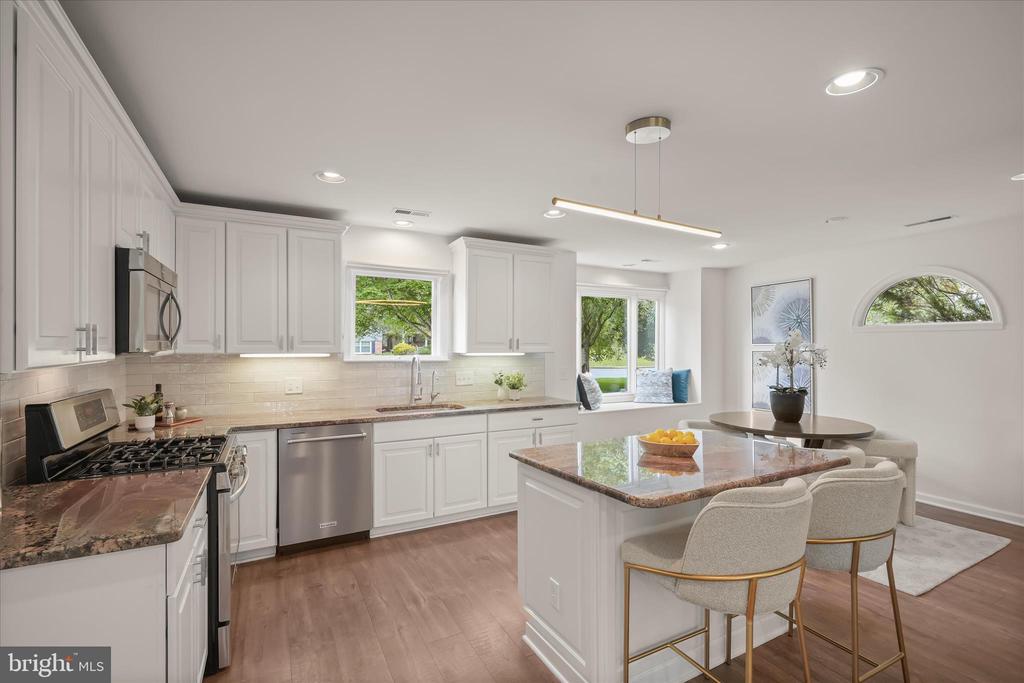 12912 STALLION COURT