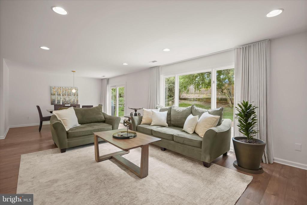 12912 STALLION COURT
