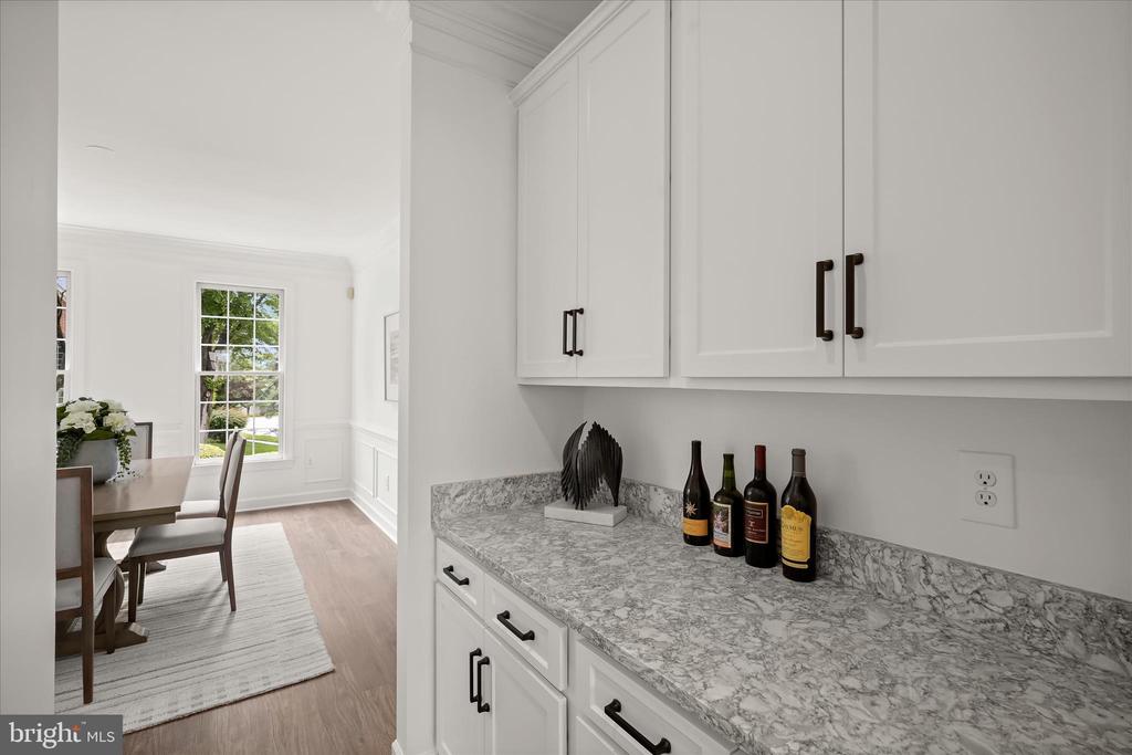 15300 KWANZAN COURT