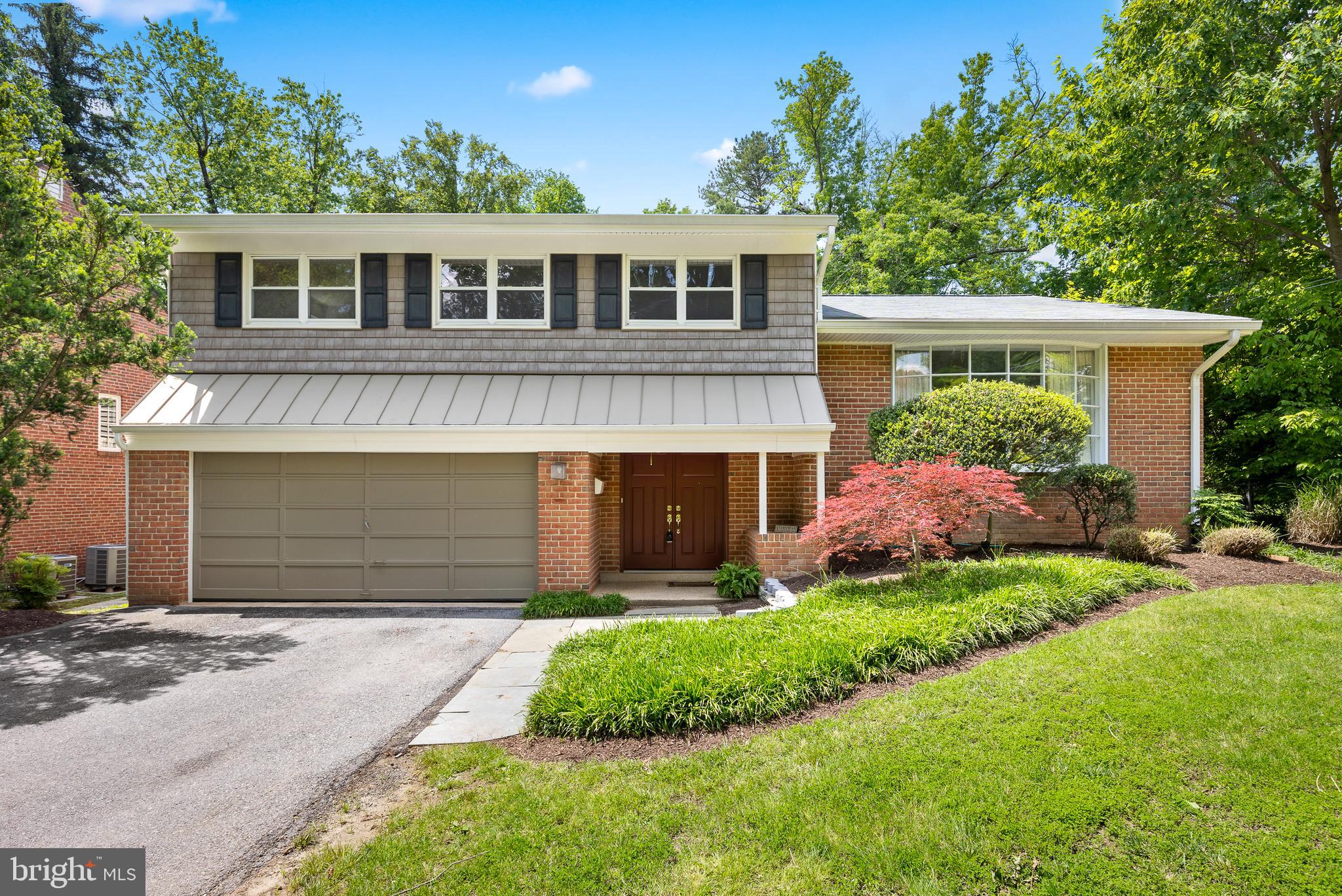 1222 NOYES DRIVE