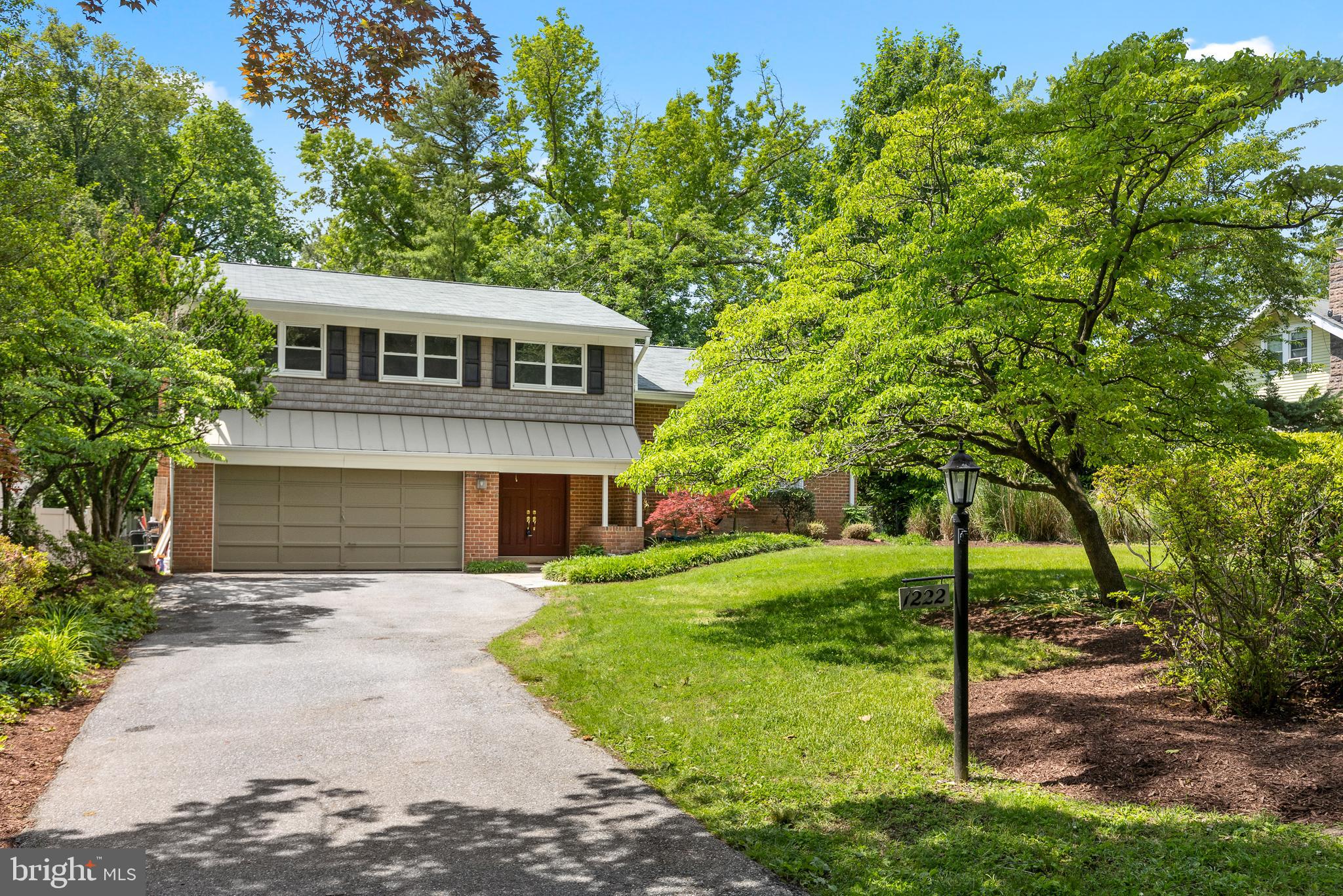 1222 NOYES DRIVE