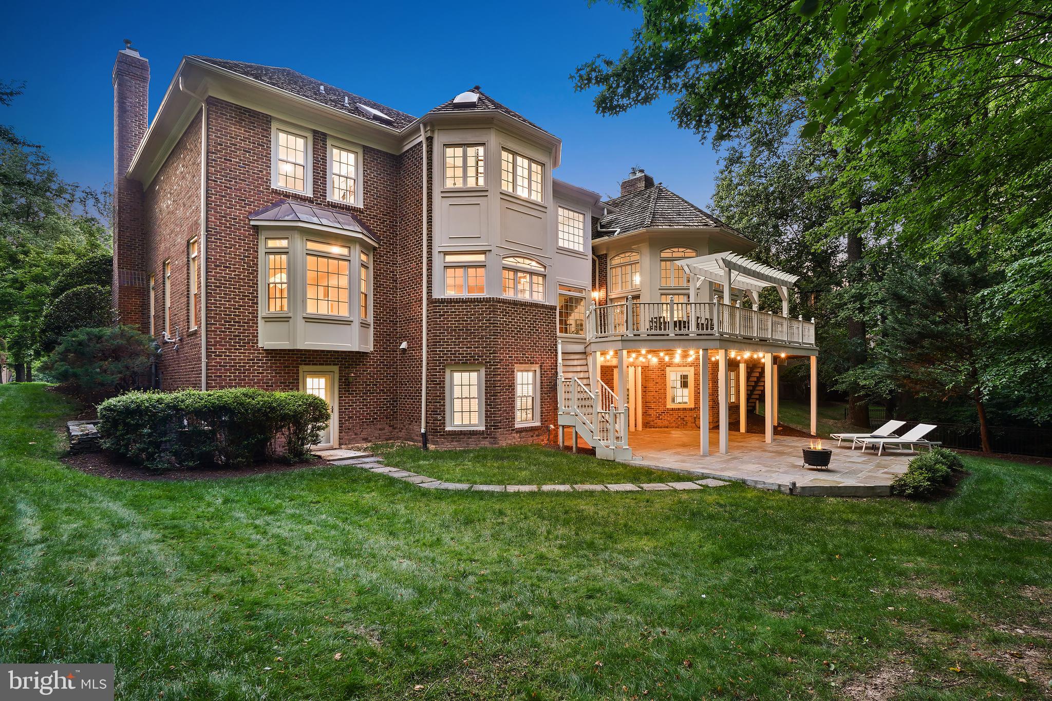 9646 EAGLE RIDGE DRIVE