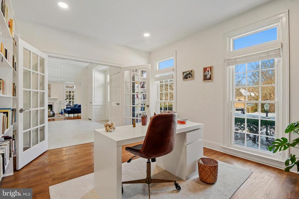 9646 EAGLE RIDGE DRIVE