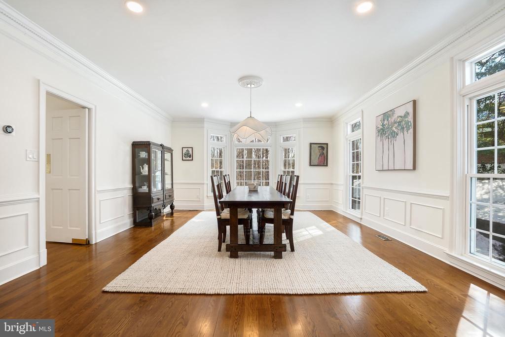 9646 EAGLE RIDGE DRIVE