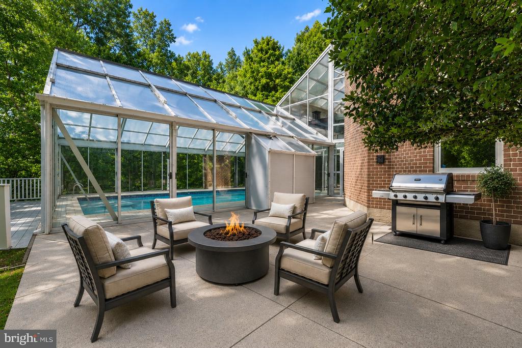 7003 FAWN TRAIL COURT