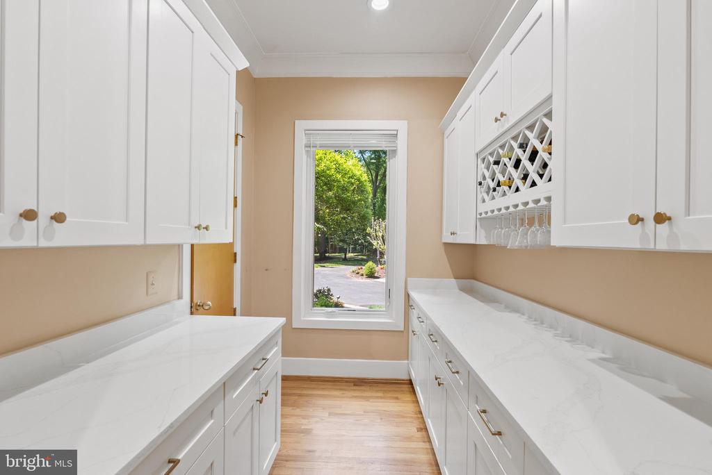 7003 FAWN TRAIL COURT