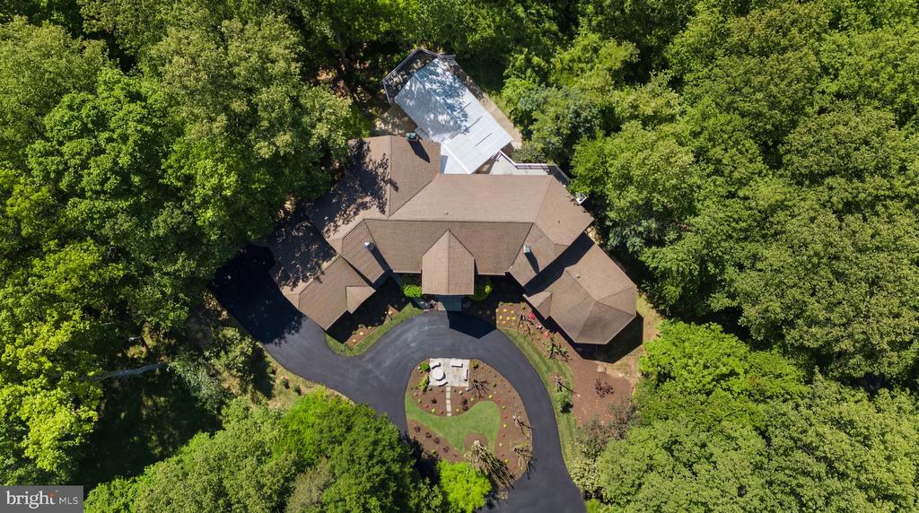 7003 FAWN TRAIL COURT