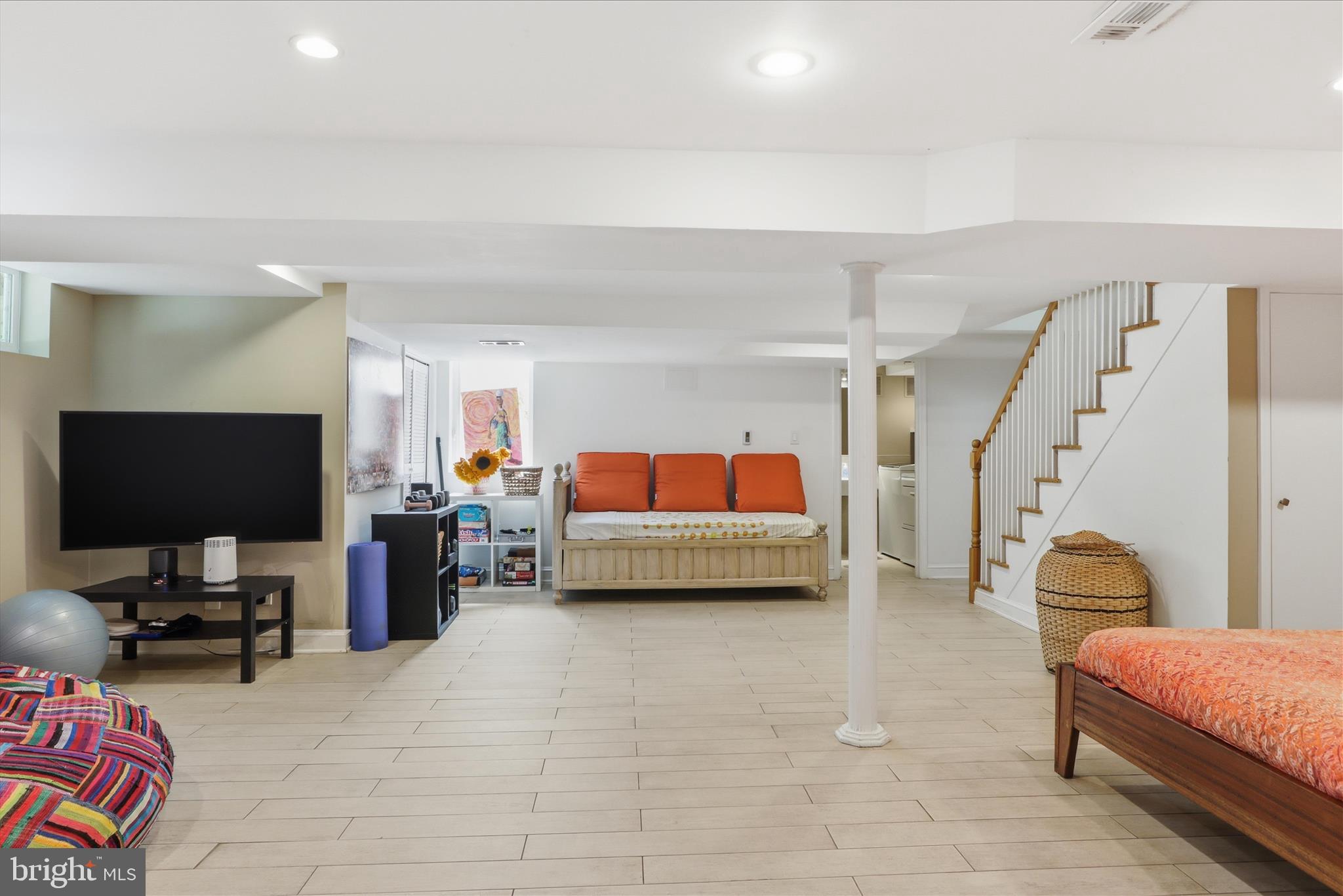 3221 COQUELIN TERRACE