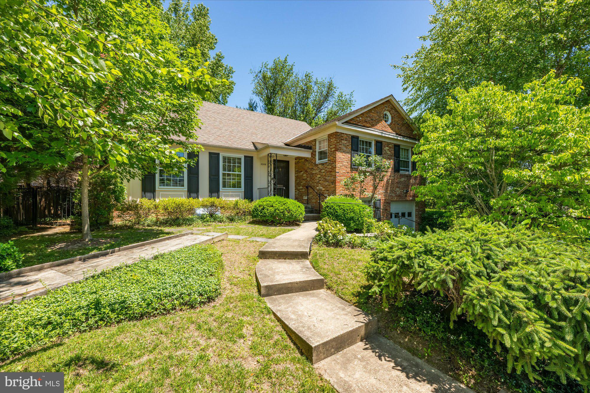 5509 PARKSTON ROAD