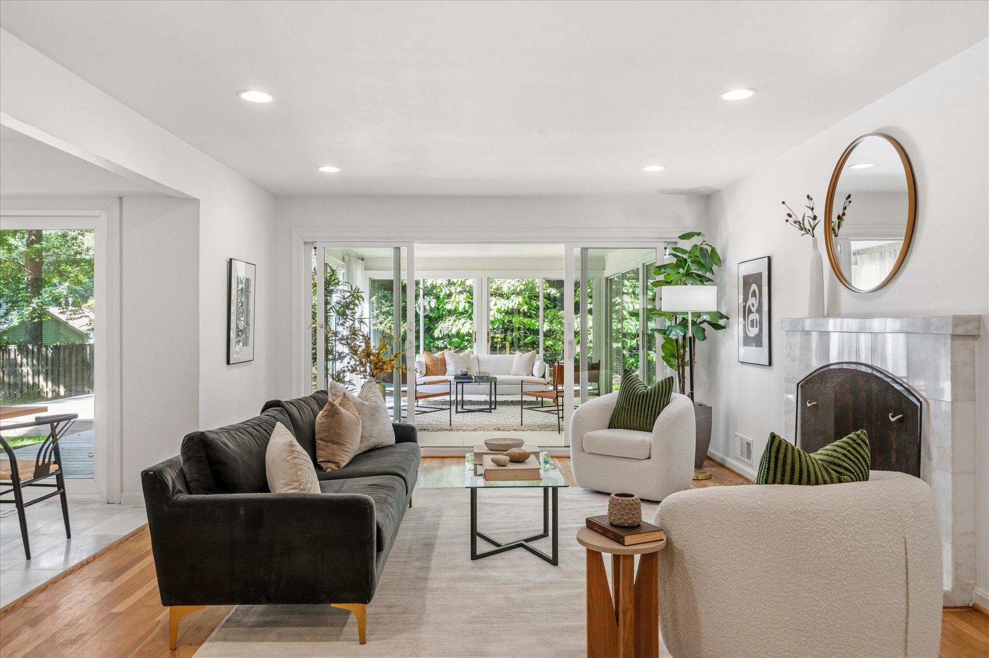 11120 DEBORAH DRIVE