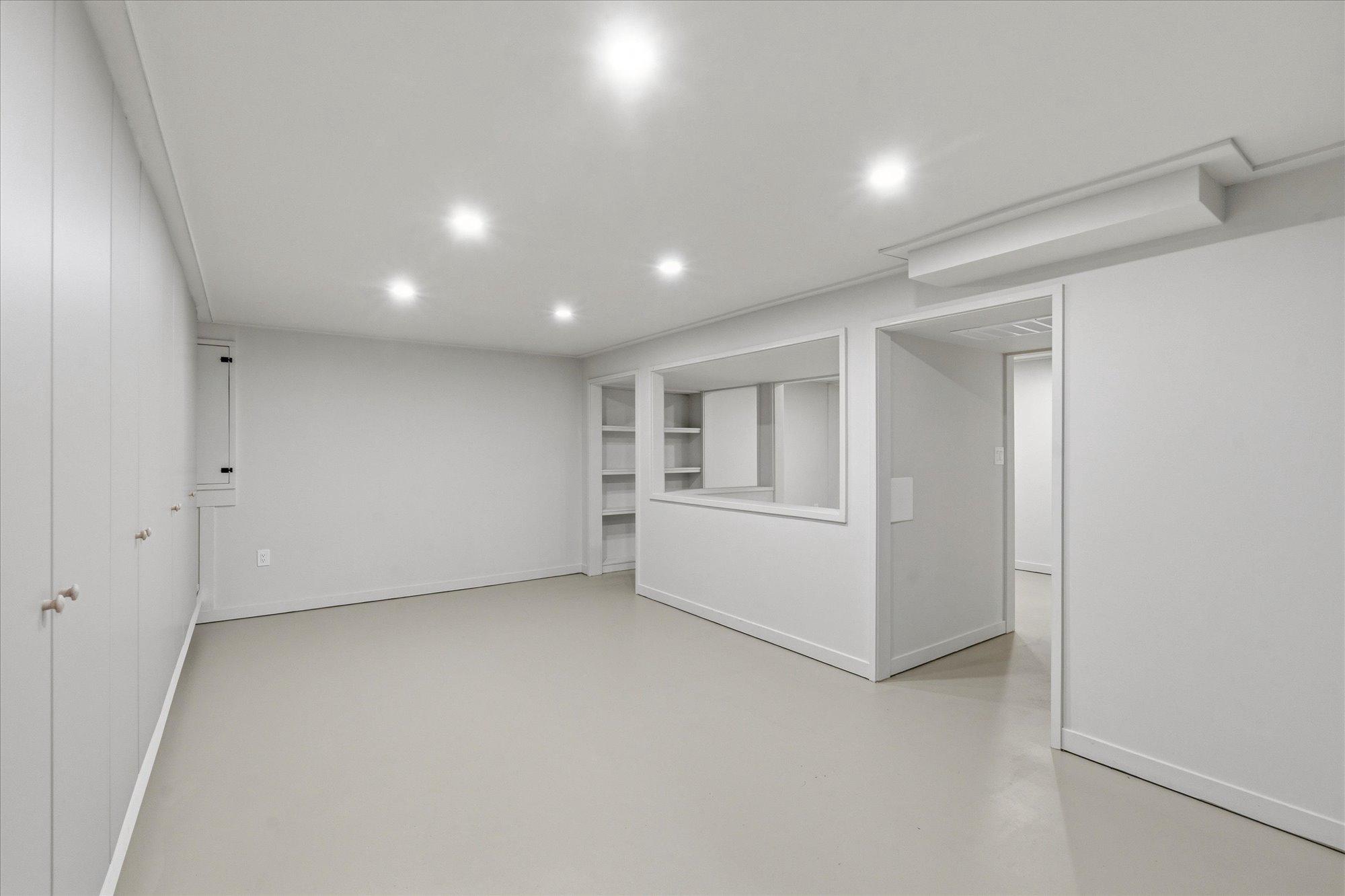11120 DEBORAH DRIVE