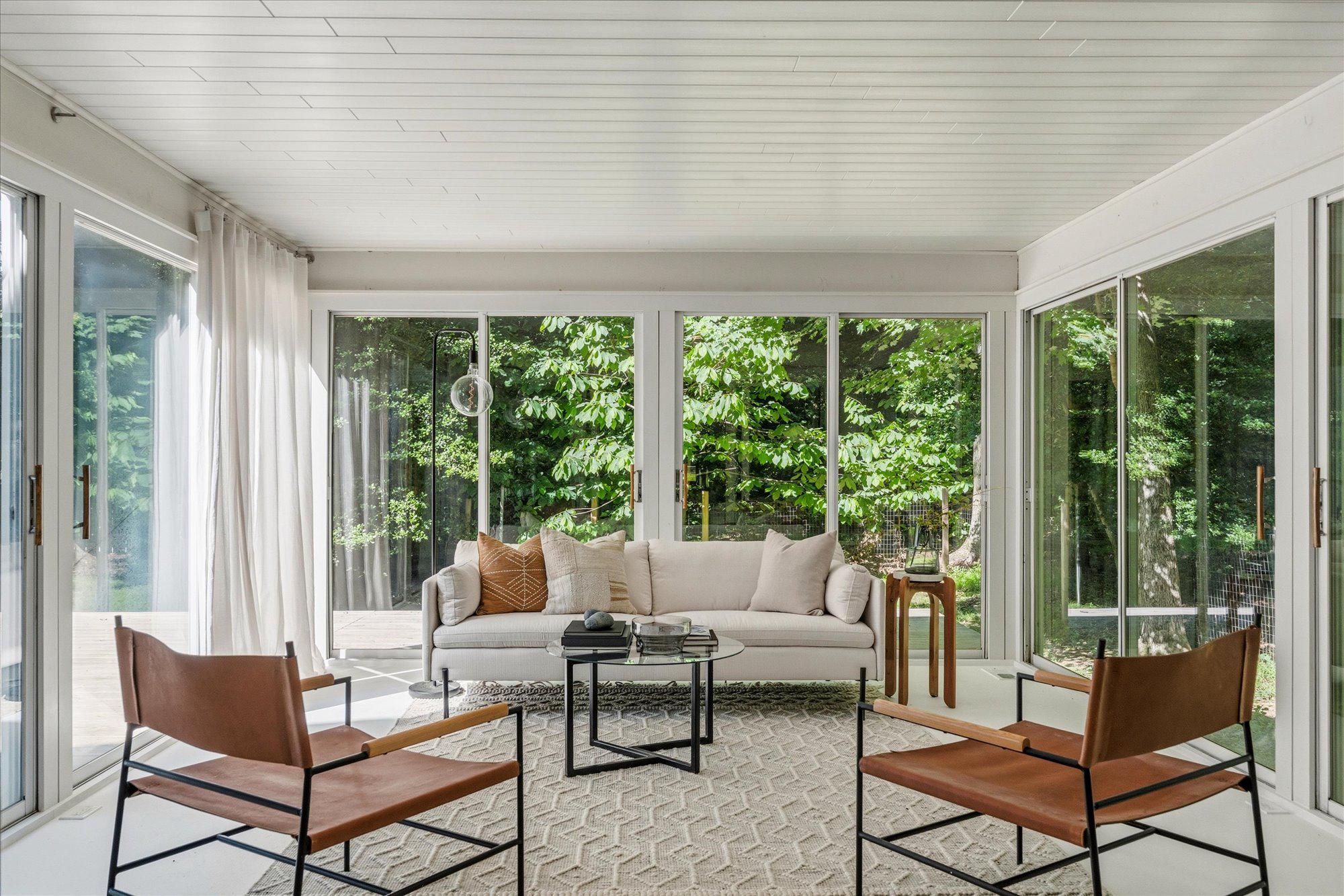 11120 DEBORAH DRIVE