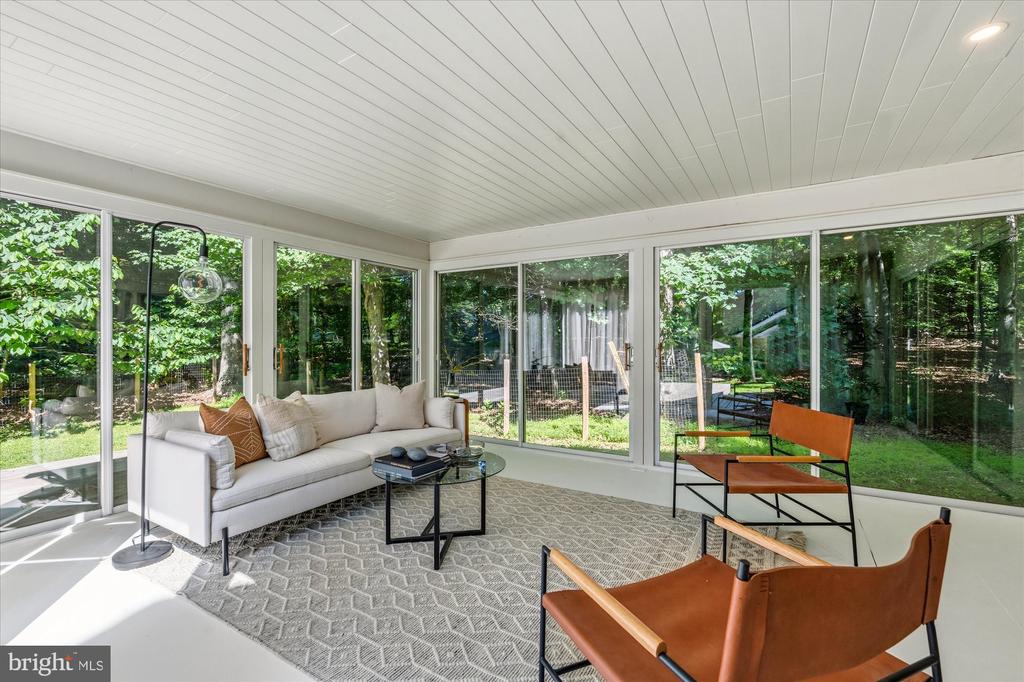 11120 DEBORAH DRIVE
