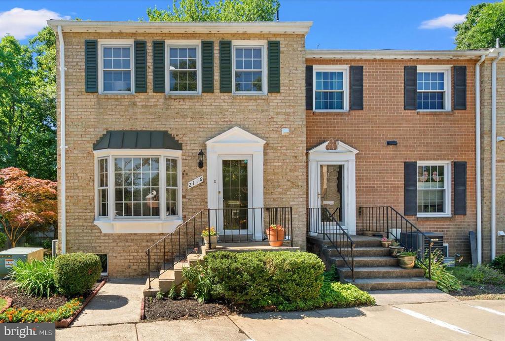 2116 BUCKNELL TERRACE 35