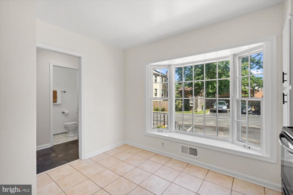 2116 BUCKNELL TERRACE 35