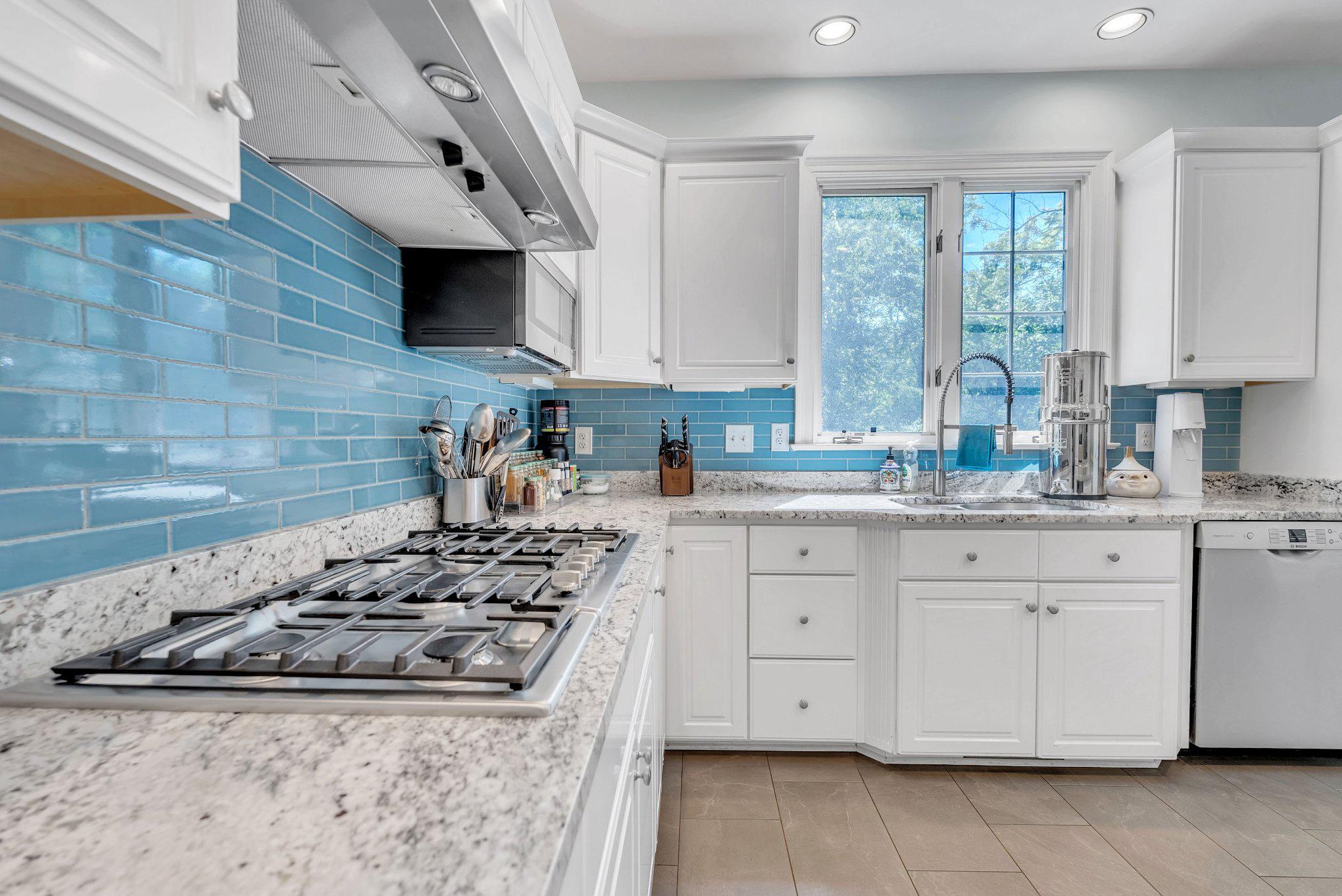 8308 COMANCHE COURT