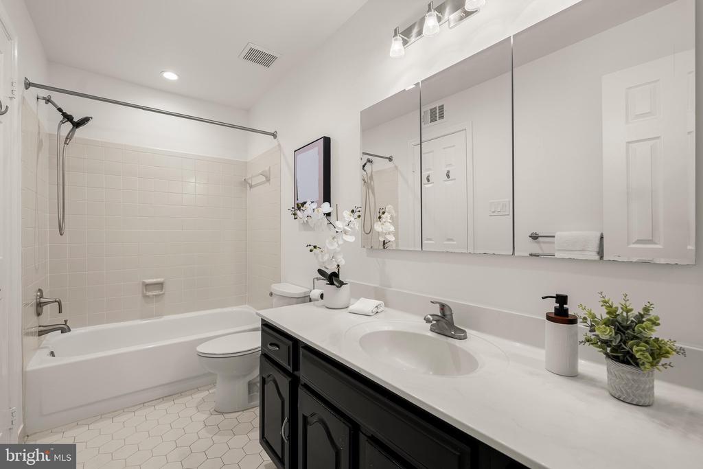 10833 LUXBERRY DRIVE Unit: 26