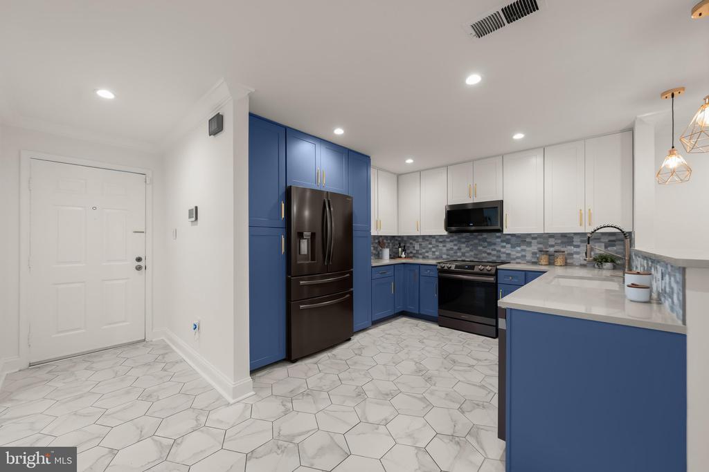 10833 LUXBERRY DRIVE Unit: 26