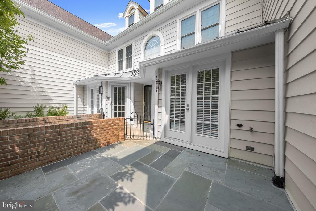 10833 LUXBERRY DRIVE Unit: 26