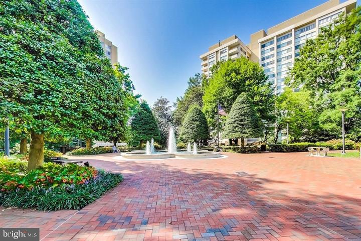 5500 FRIENDSHIP BOULEVARD Unit: 1823N