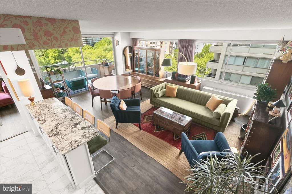 5500 FRIENDSHIP BOULEVARD Unit: 1823N