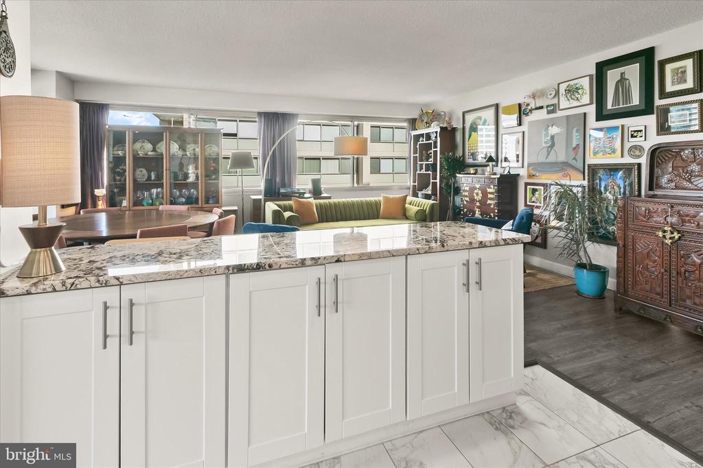 5500 FRIENDSHIP BOULEVARD Unit: 1823N