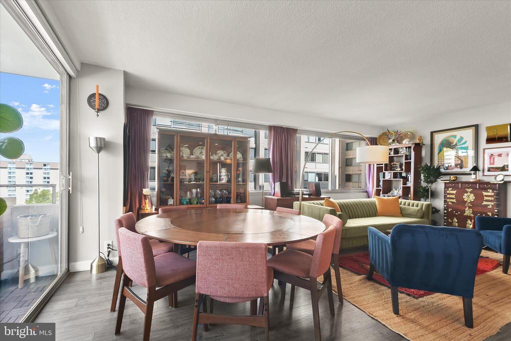 5500 FRIENDSHIP BOULEVARD Unit: 1823N