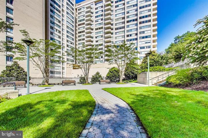 5500 FRIENDSHIP BOULEVARD Unit: 1823N