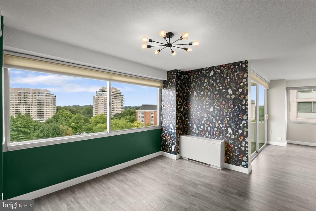 5500 FRIENDSHIP BOULEVARD Unit: 1823N