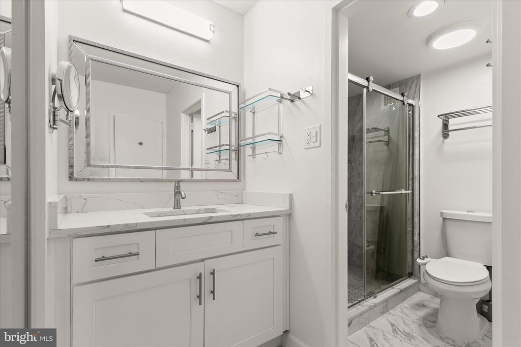 5500 FRIENDSHIP BOULEVARD Unit: 1823N