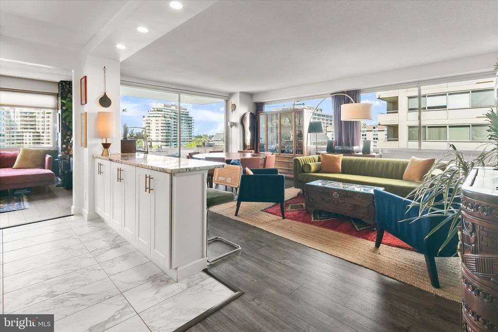 5500 FRIENDSHIP BOULEVARD Unit: 1823N