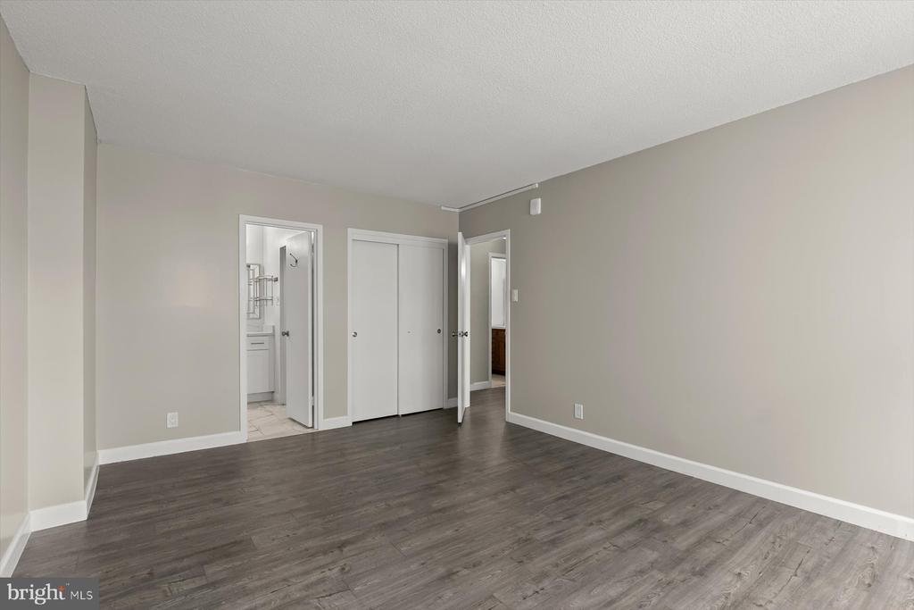 5500 FRIENDSHIP BOULEVARD Unit: 1823N