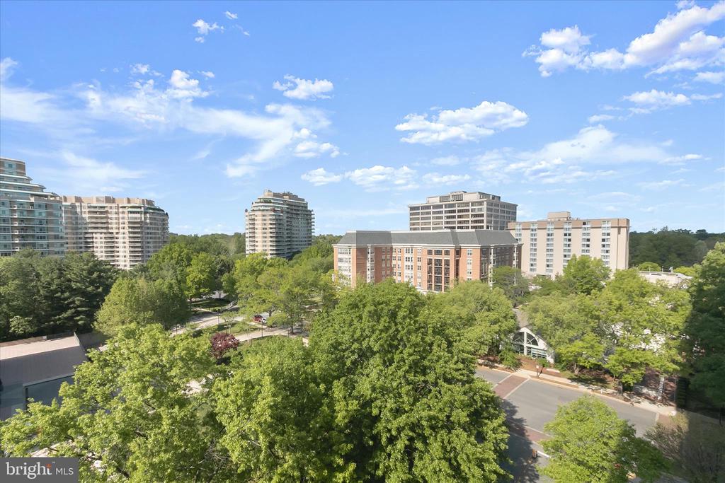 5500 FRIENDSHIP BOULEVARD Unit: 1823N