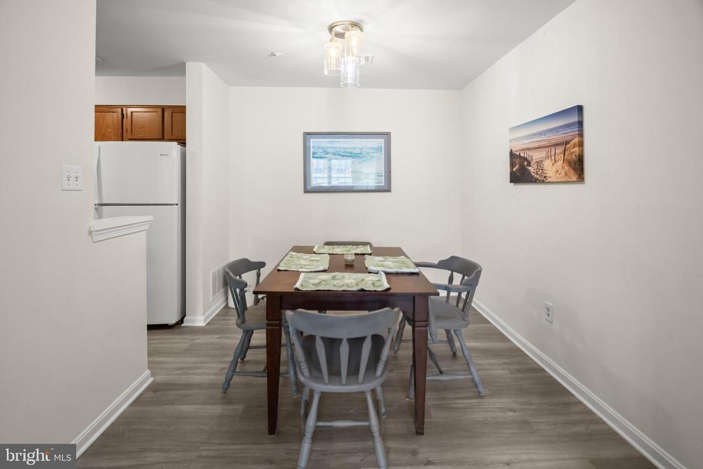 29 HIGHSTREAM COURT Unit: 1027