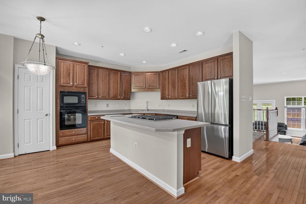 11432 CEDAR RIDGE DRIVE