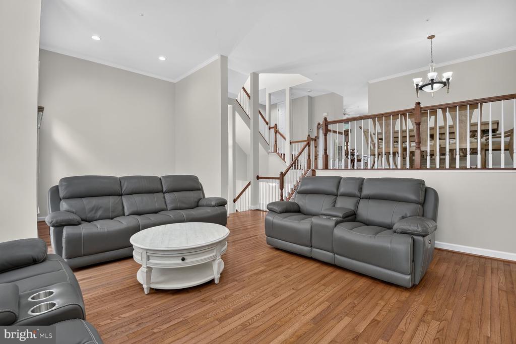 11432 CEDAR RIDGE DRIVE