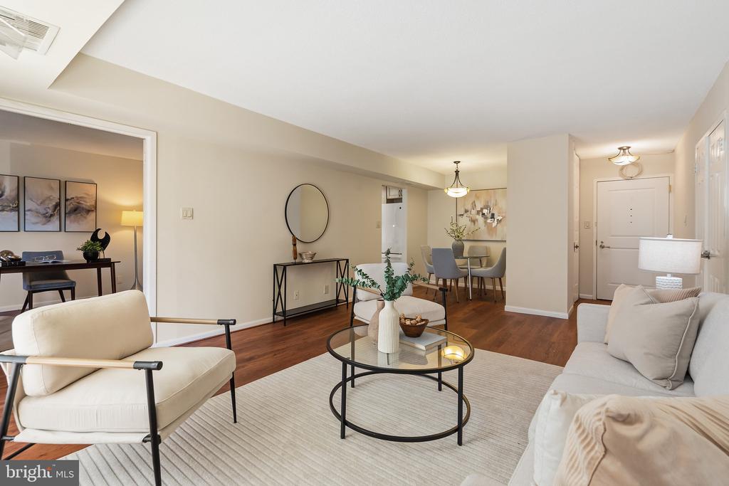 4601 N N PARK AVENUE N Unit: 220V