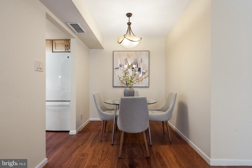 4601 N N PARK AVENUE N Unit: 220V