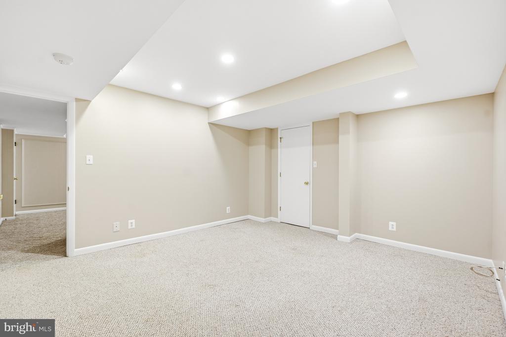 9502 EDGELEY ROAD