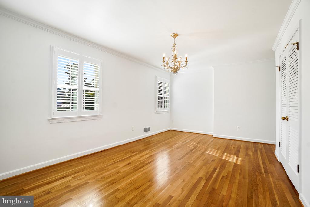 9502 EDGELEY ROAD