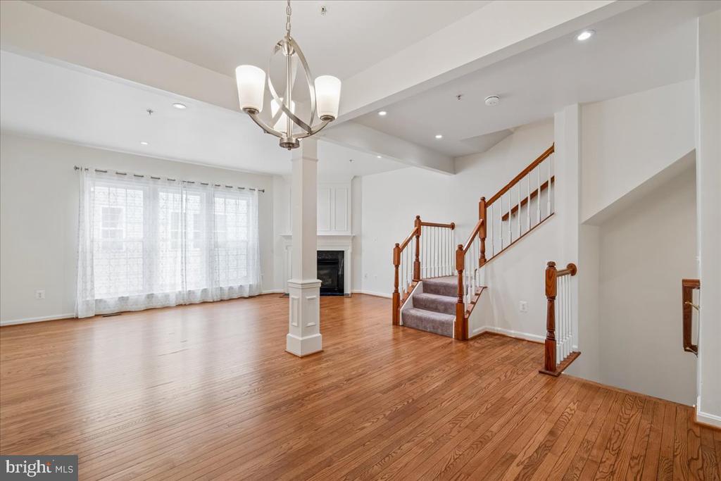 11516 CLAIRMONT VIEW TERRACE