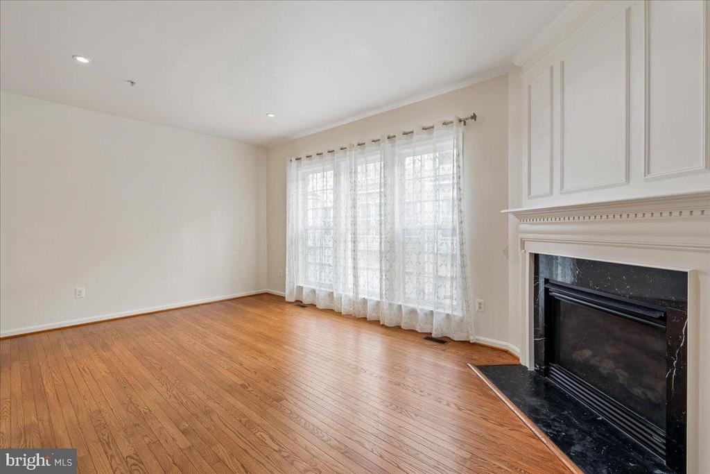 11516 CLAIRMONT VIEW TERRACE