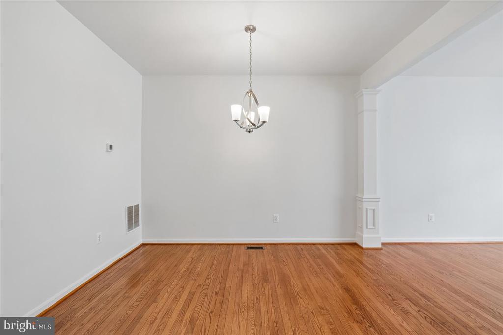 11516 CLAIRMONT VIEW TERRACE