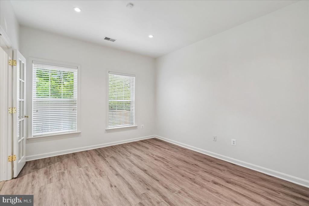 11516 CLAIRMONT VIEW TERRACE