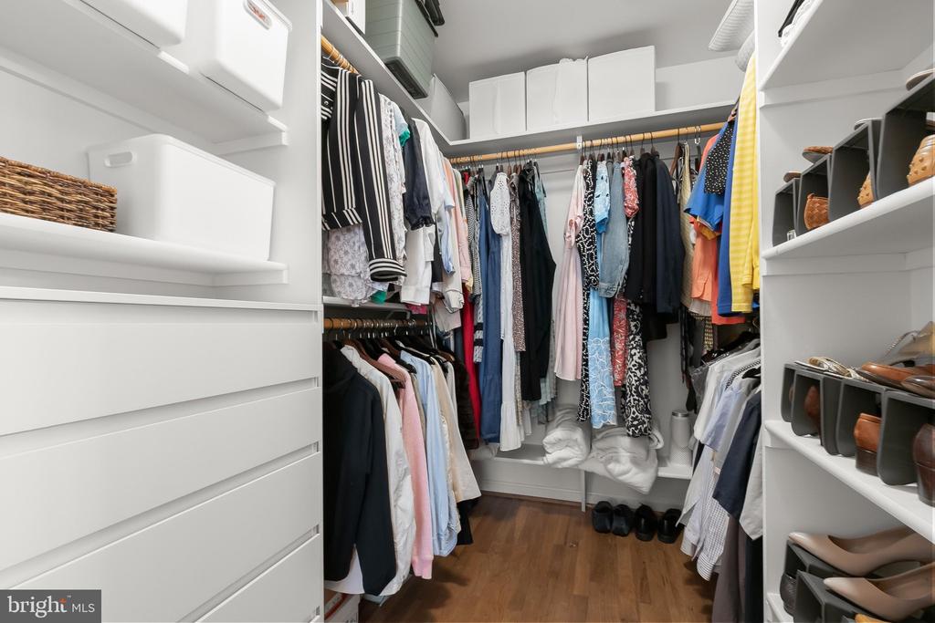 11704 HITCHING POST LANE